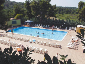 Отель Villaggio Club Baia di Paradiso  Пескичи